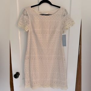 NWT! Off white  crochet/lace detailed dress